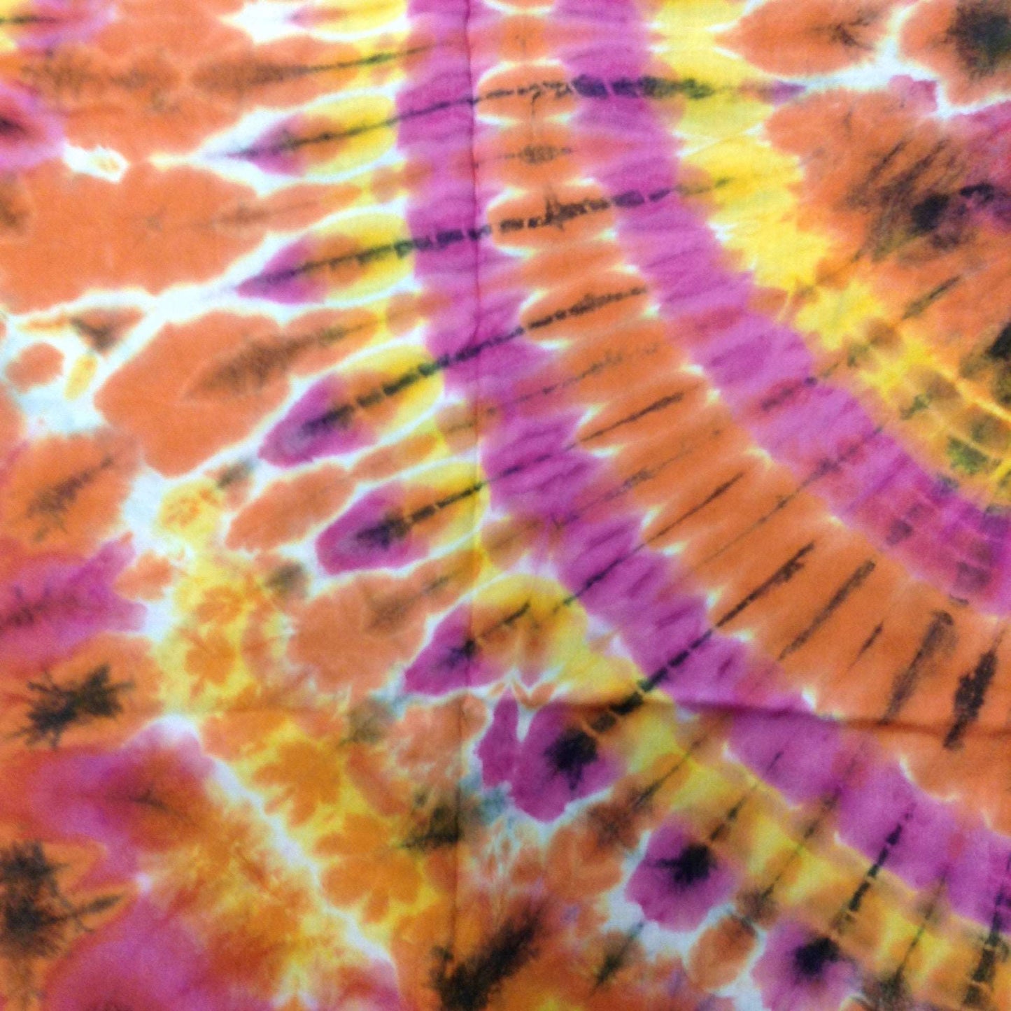 Aurora Tye Dye Sarong - HalfMoonMusic
