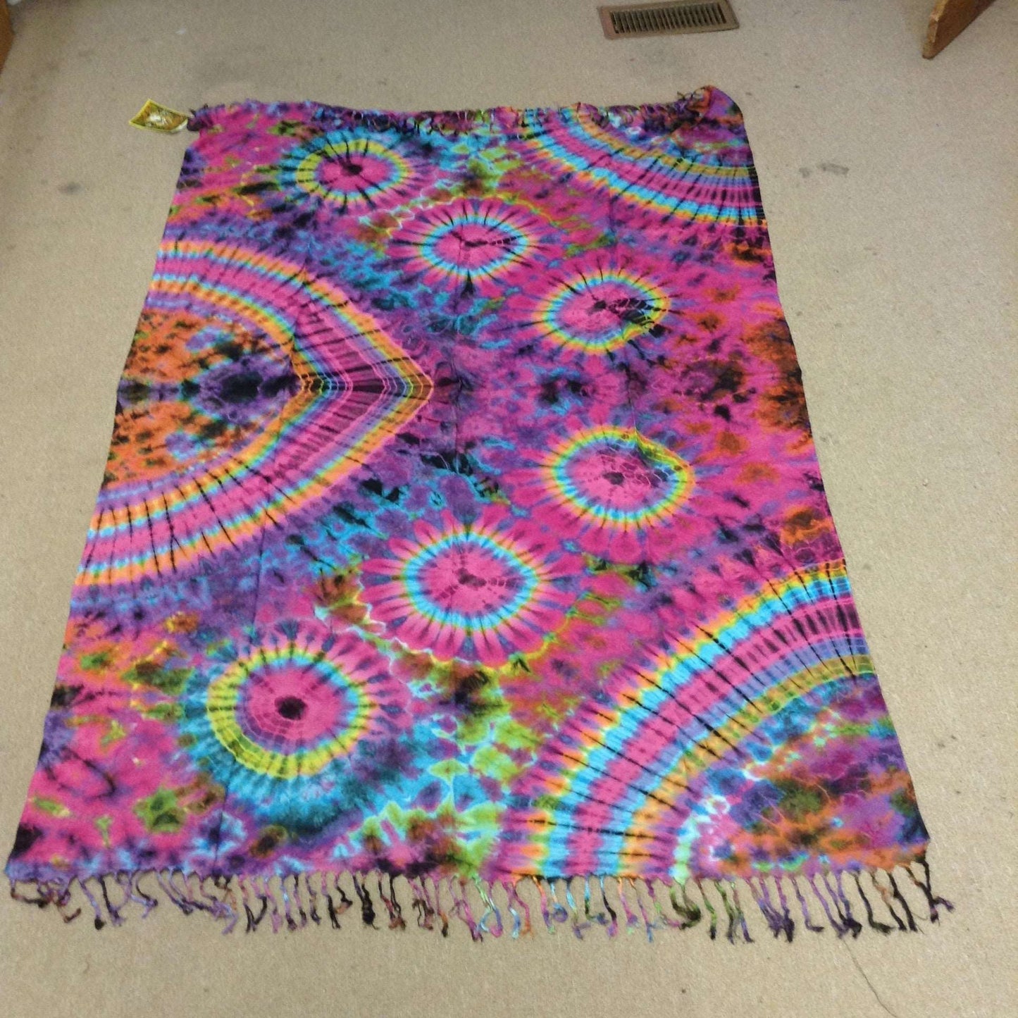 Aurora Tye Dye Sarong - HalfMoonMusic