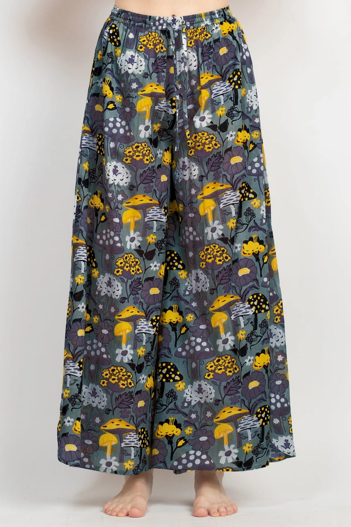 Women's Cotton Mushroom Print Wide Leg Harem Pants - HalfMoonMusic