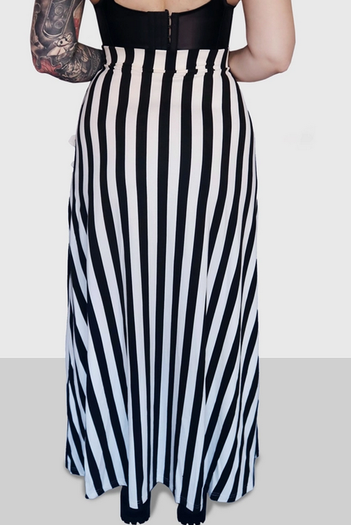 Women's Delia M-Line Buckle Skirt