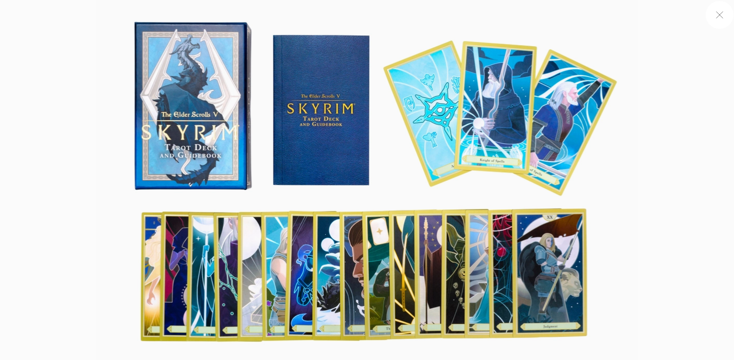 The Elder Scrolls V: Skyrim Tarot Deck and Guidebook