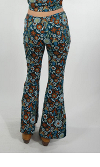 Women's Cotton Spandex Groovy All Over Mushroom Print Bell Bottom Booty Pants