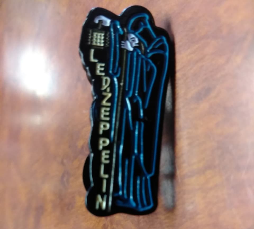 Led Zeppelin IV Hat Pin - HalfMoonMusic