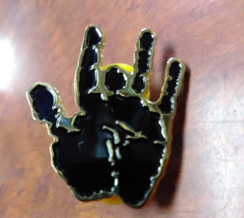 Golden Jerry Hand Hat Pin - HalfMoonMusic
