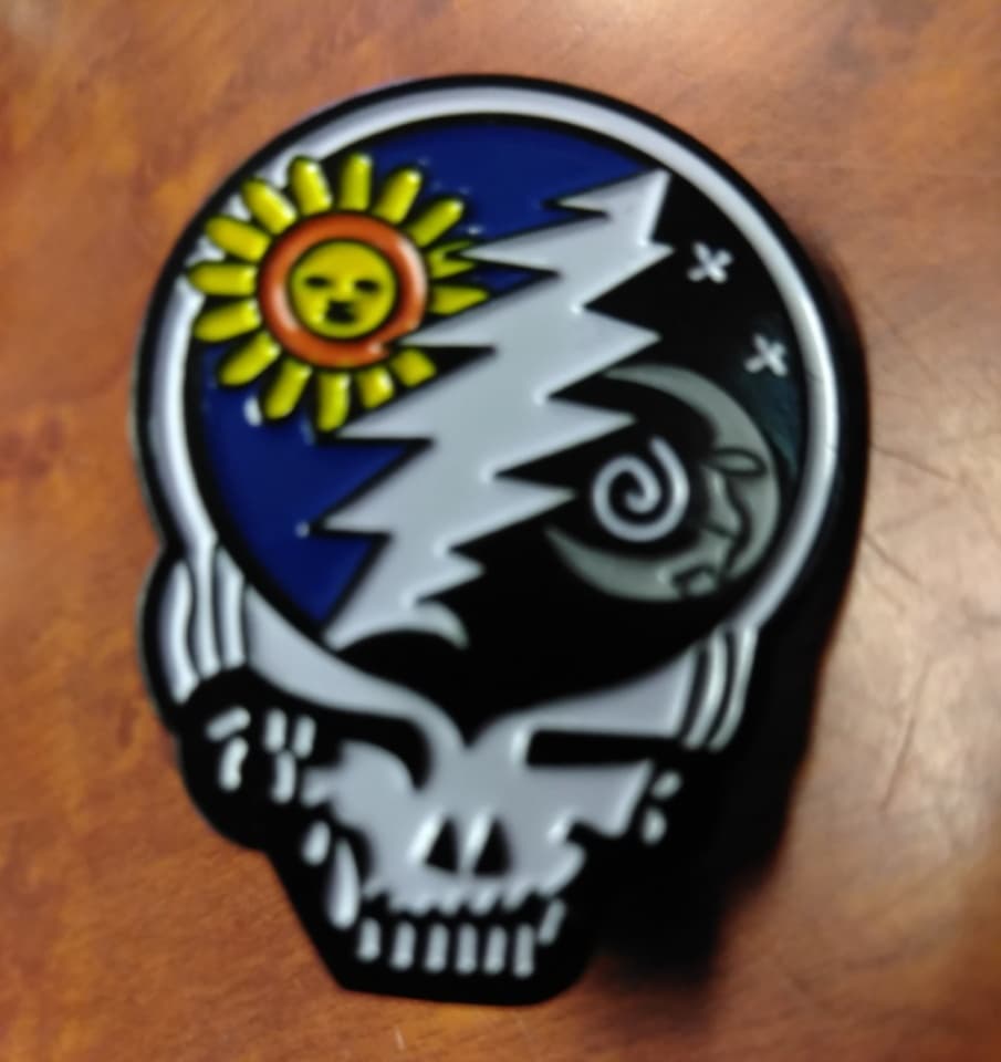 Grateful Dead Sun and Moon Hat Pin - HalfMoonMusic