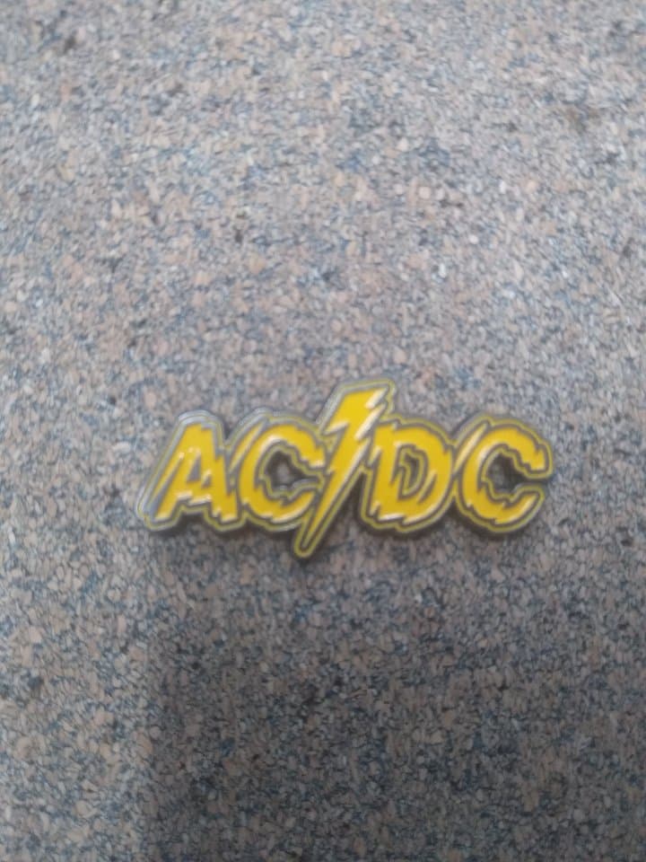AC/DC Electric Hat Pin - HalfMoonMusic