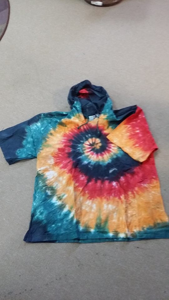 Mens Short Sleeve Pull Over Tie Dye Hoodie - HalfMoonMusic