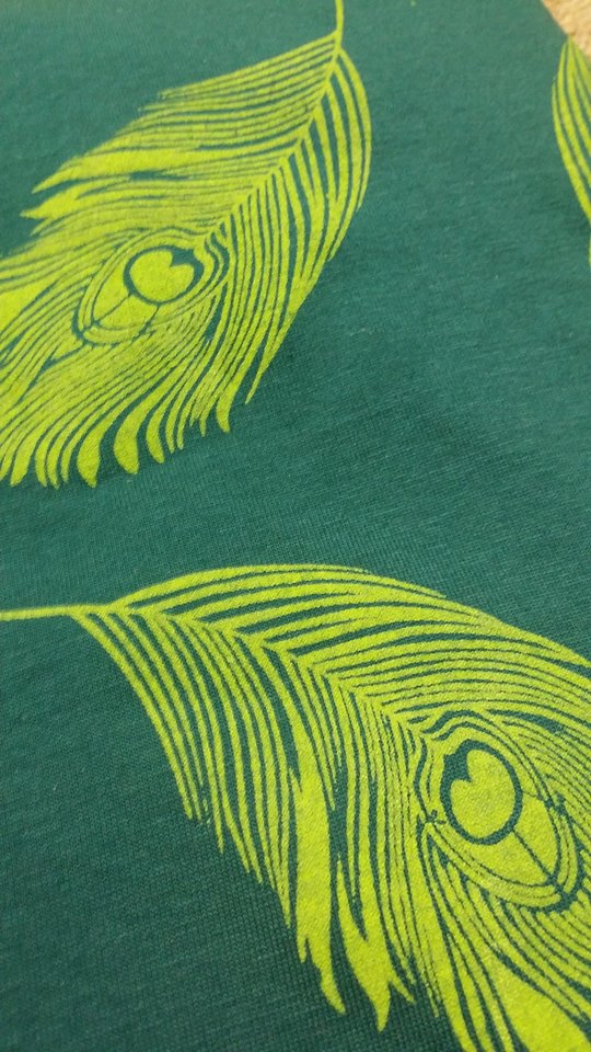 Womens Peacock Feather Printed Leggings - HalfMoonMusic