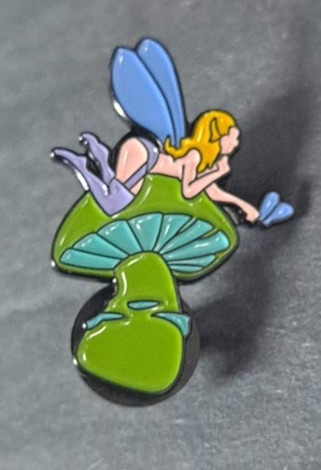 Mushroom Fairy Hat Pin - HalfMoonMusic