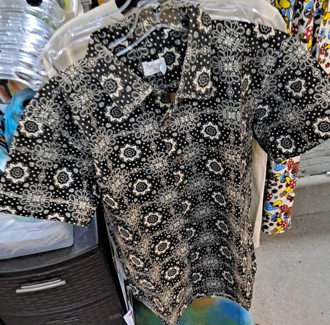 Men's Square Paisley Print Button-Down Shirt - HalfMoonMusic