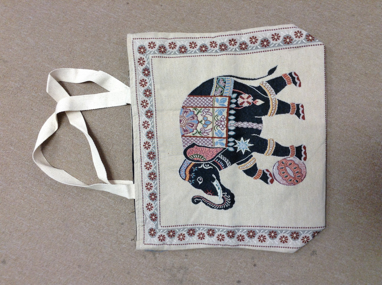 elephant beach bag - HalfMoonMusic