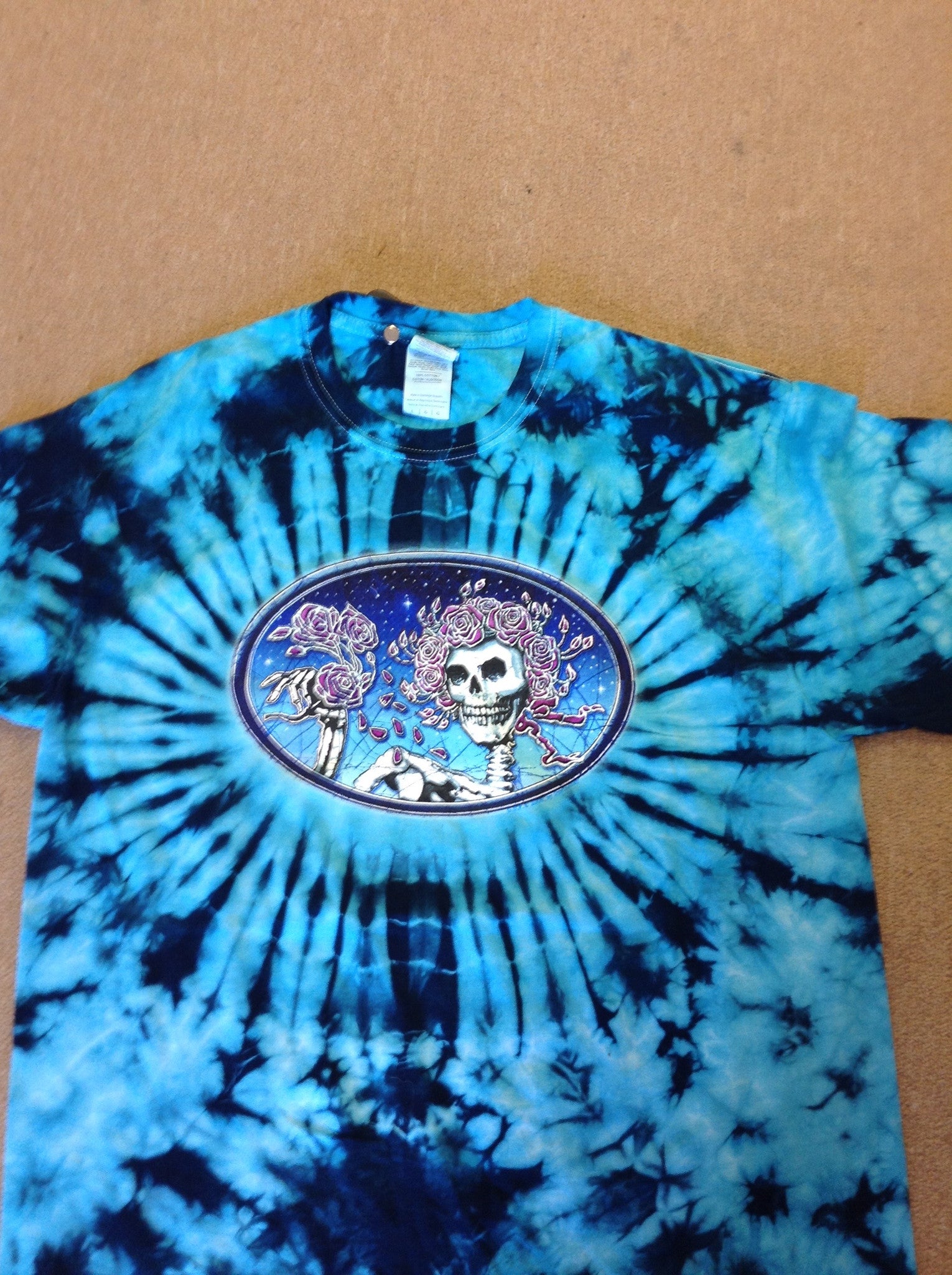 Dye The Sky Grateful Dead Skull and Roses Tie-Dye T-Shirt Medium