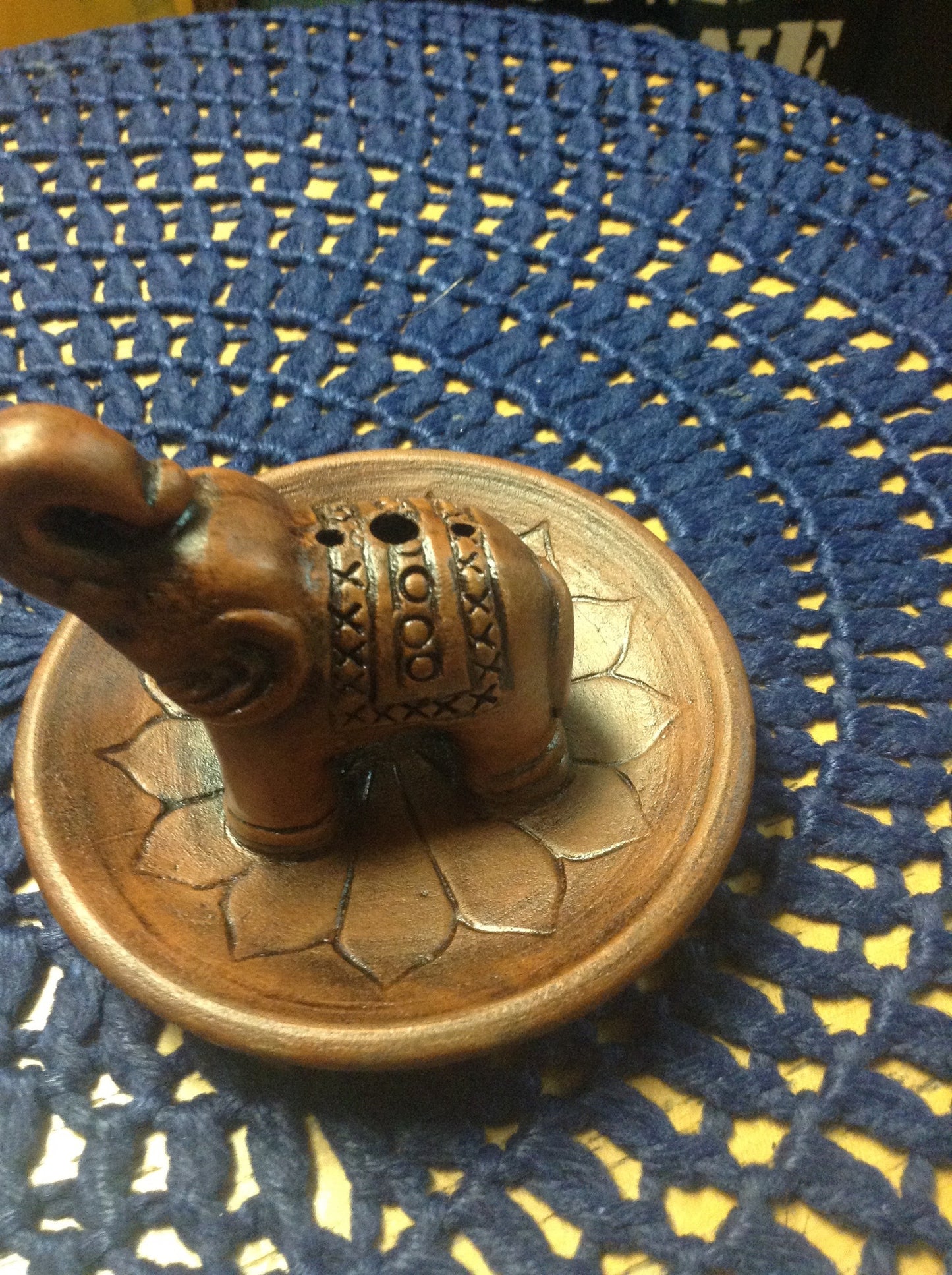 Lucky Elephant Clay - HalfMoonMusic