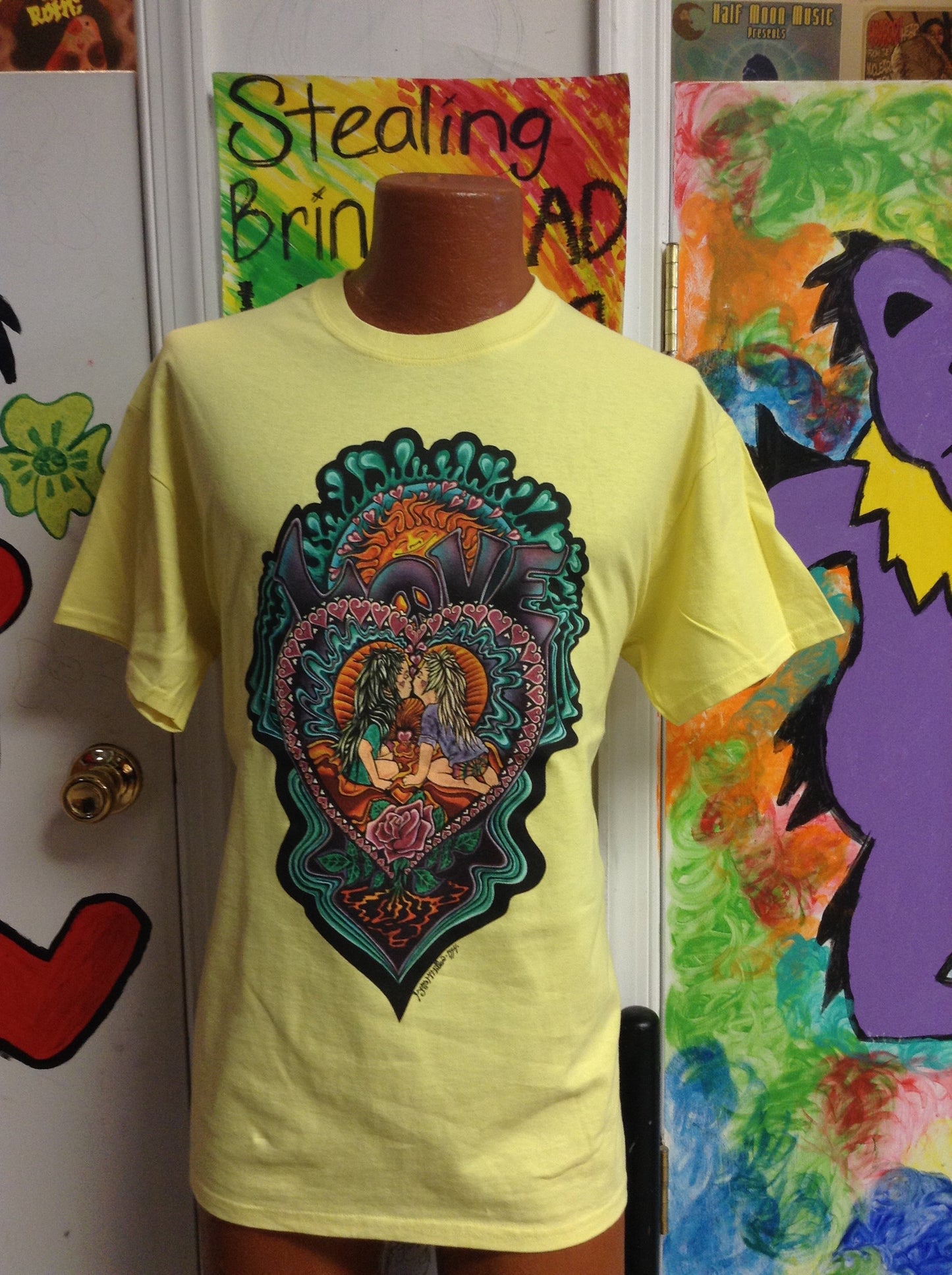 Love Trip T-Shirt - HalfMoonMusic