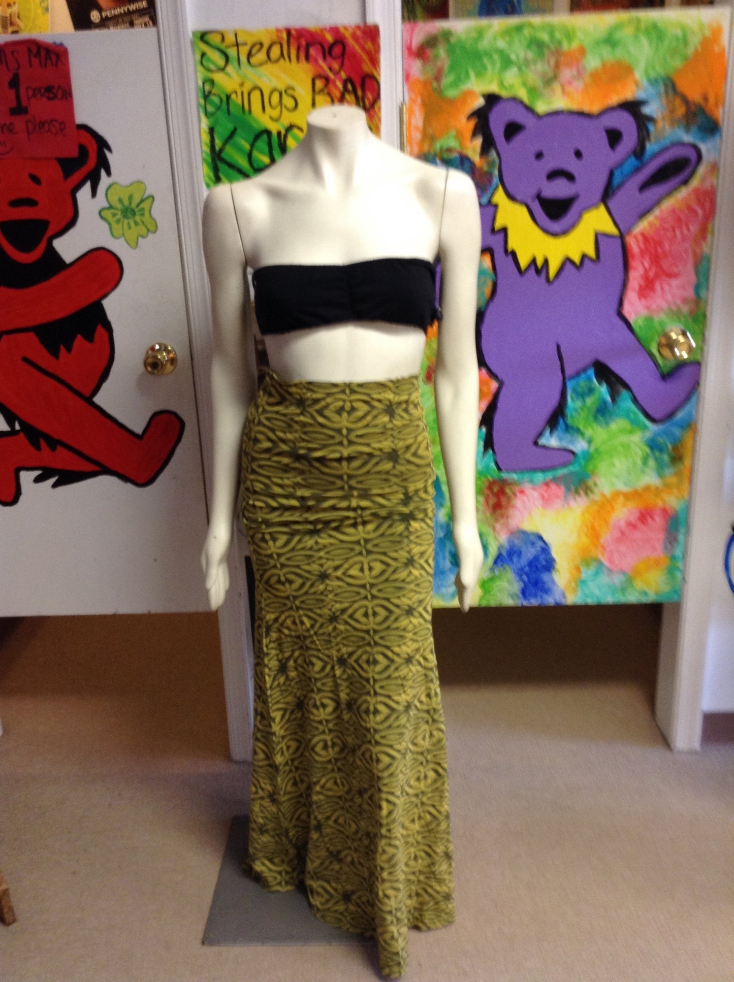 Crisp Fall Long Skirt - HalfMoonMusic