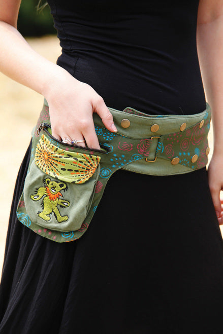 Snap Belt With Attached Pocket - HalfMoonMusic