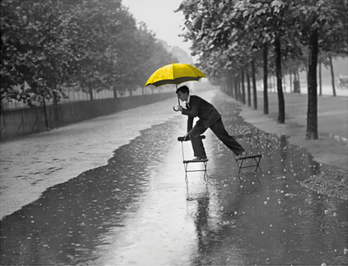 Flooded Mall 1934 Yellow Umbrella Art Print - HalfMoonMusic