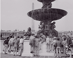 Rafraichissons Nous! Art Print - HalfMoonMusic