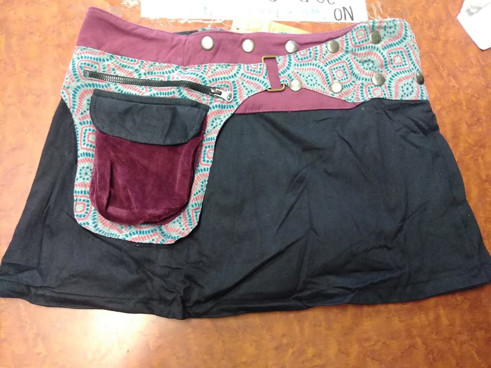 Ladie's Cotton Short Snap Skirt with Pocket - HalfMoonMusic