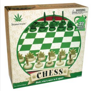Stonerware Stoner Chess Game Set - HalfMoonMusic
