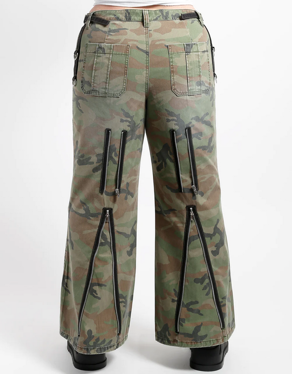 Unisex Plus Size Camo Peace Cargo Tripp Pants