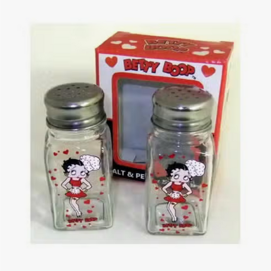Betty Boop Salt & Pepper Shaker Set