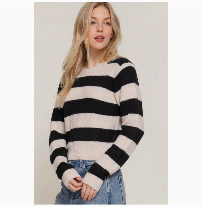 Women's Crew Neck Striped Sweater