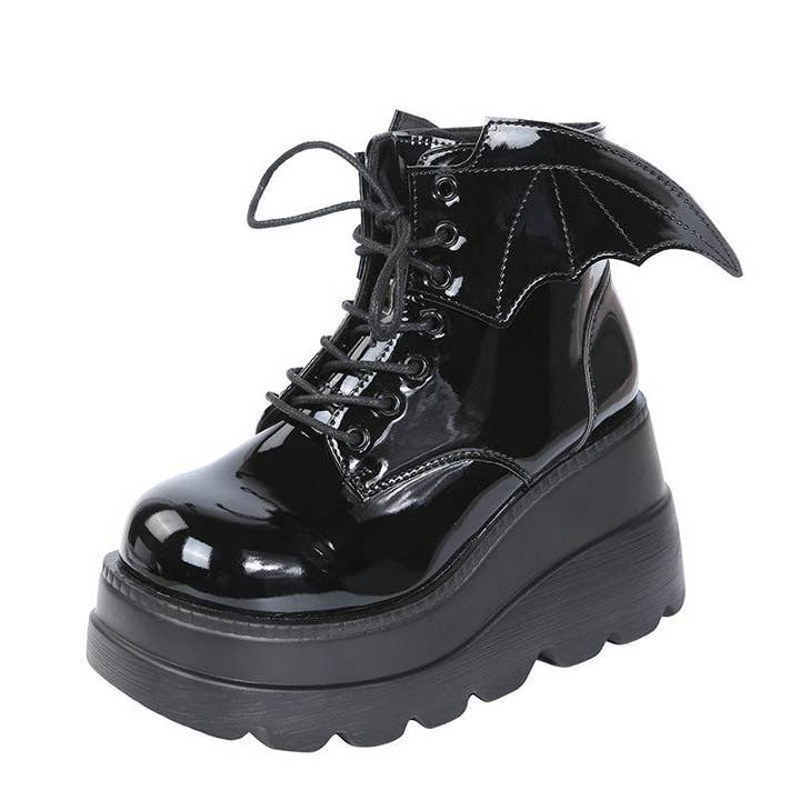 Women's Gothic Plus Size 8.5 Platform Boots