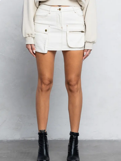 Women's Contrast Stitch Cargo Mini Skirt w/ Pocket Details
