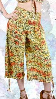 Women's Cotton Tie-Dye Butterfly Ruffle Capri Pants