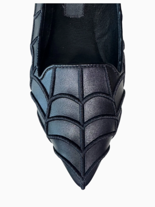 Dagger Web Flats