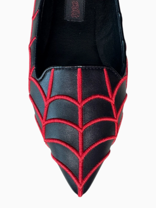 Dagger Web Flats