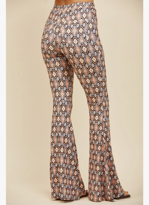 Women's Geo Print Bellbottom Leggings