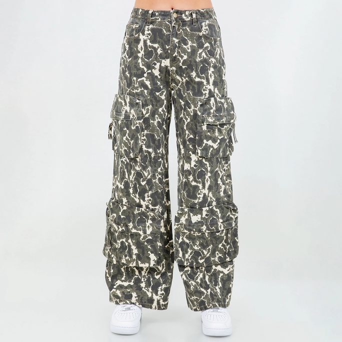 Women's Wide Leg Multi Pocket Camouflage Pants