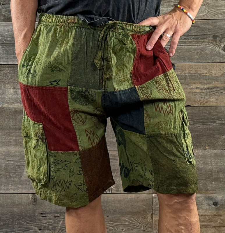 Grateful Dead Men's Cotton Patchwork Solid & GD Print Shorts