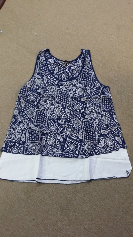 Womens Loose Paisley Printed Top - HalfMoonMusic