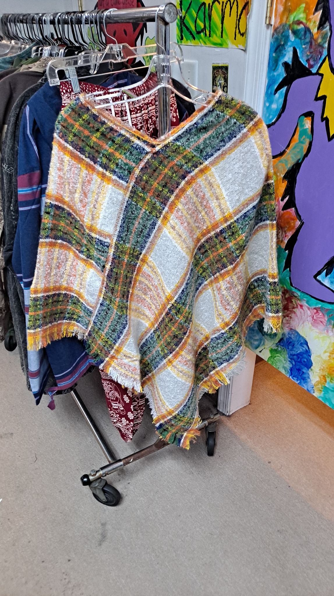 Unisex Polyester Multicolor Plaid Poncho - HalfMoonMusic