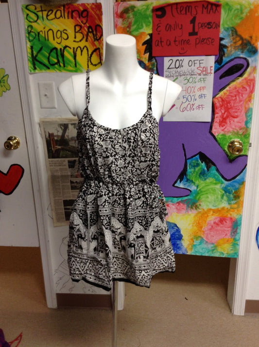 Womens Billie Dress with Pockets - HalfMoonMusic