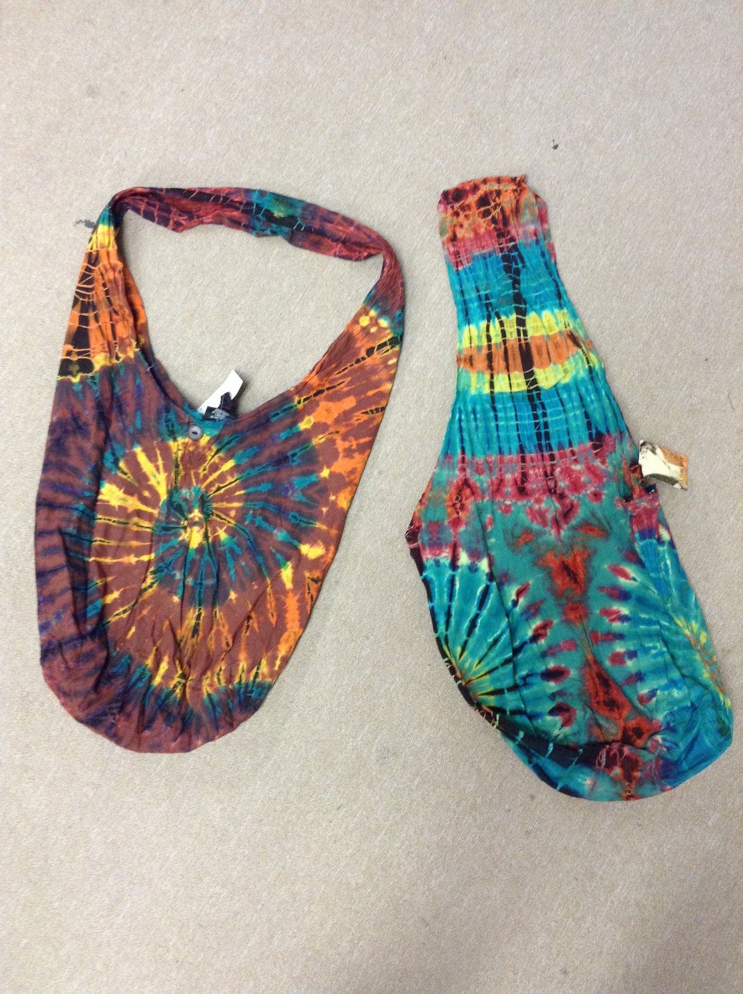 Medium Tie Dye Bucket Bag - HalfMoonMusic