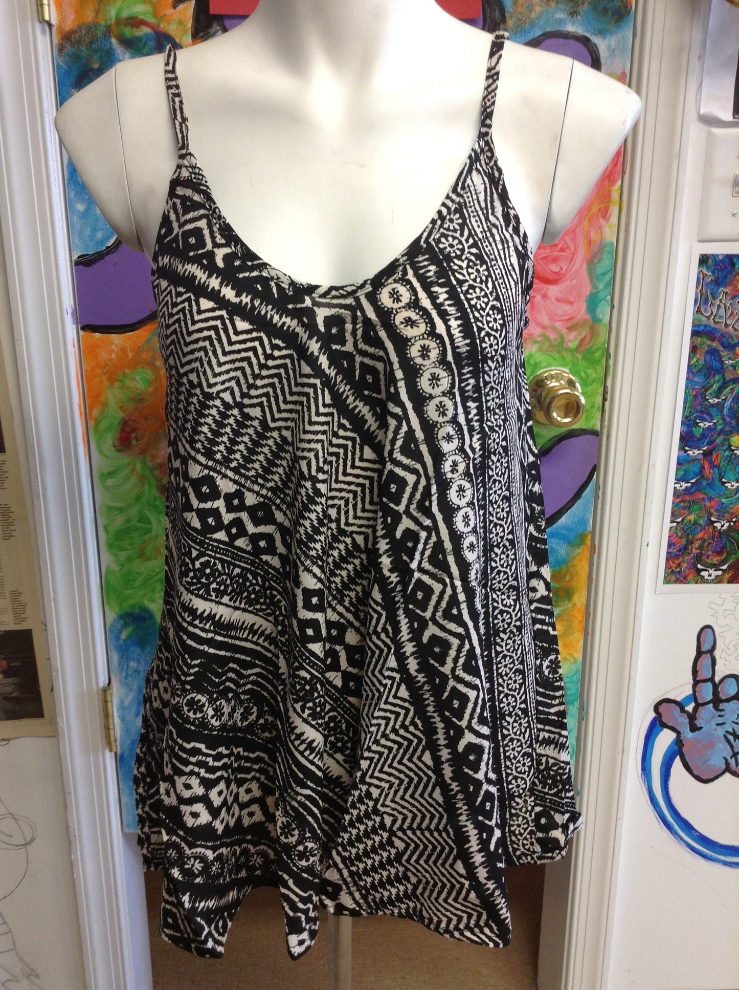 Women's Tribal Flyaway Tank - HalfMoonMusic