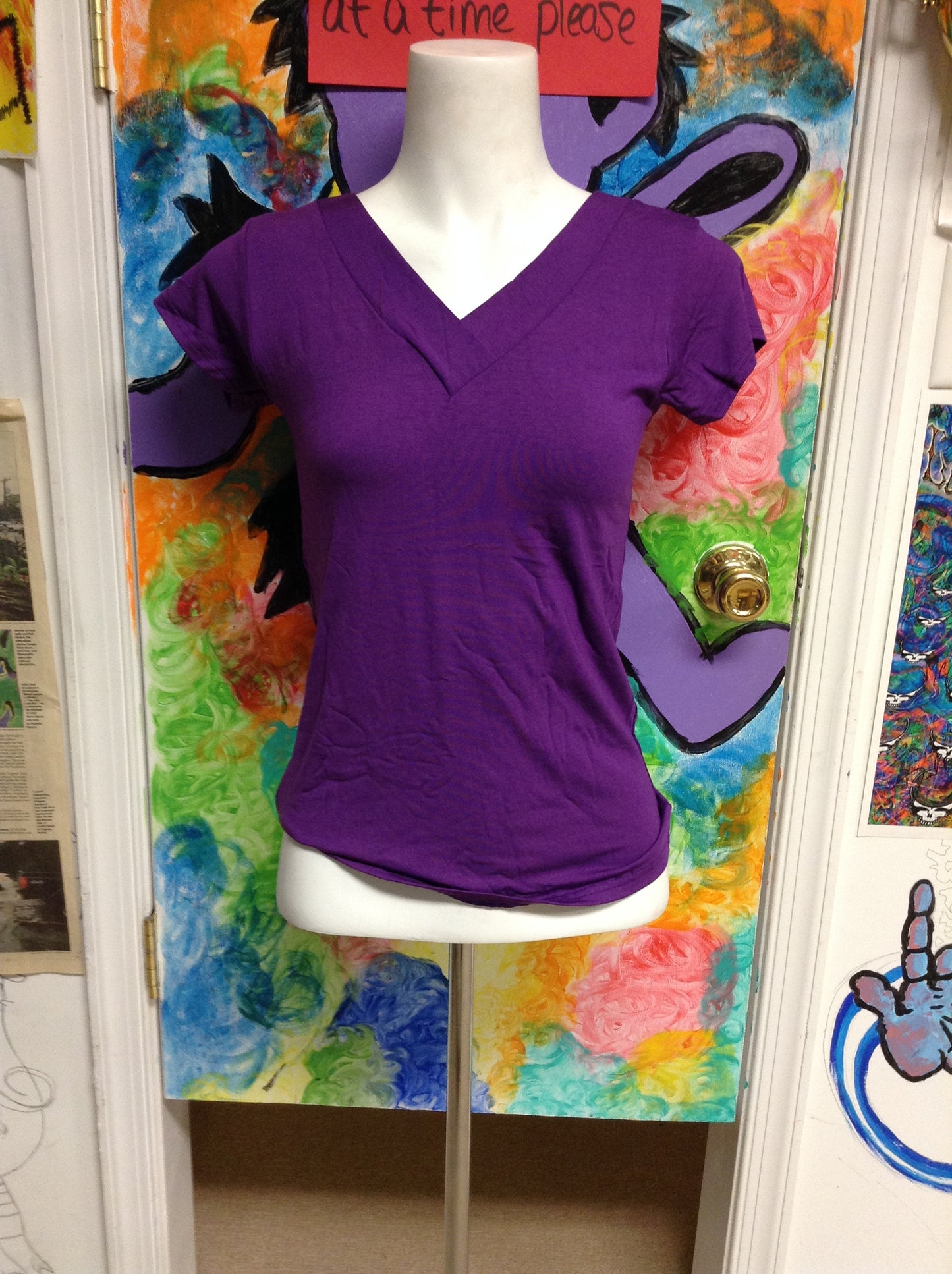 Women's Solid Color Plain V-neck Top - HalfMoonMusic