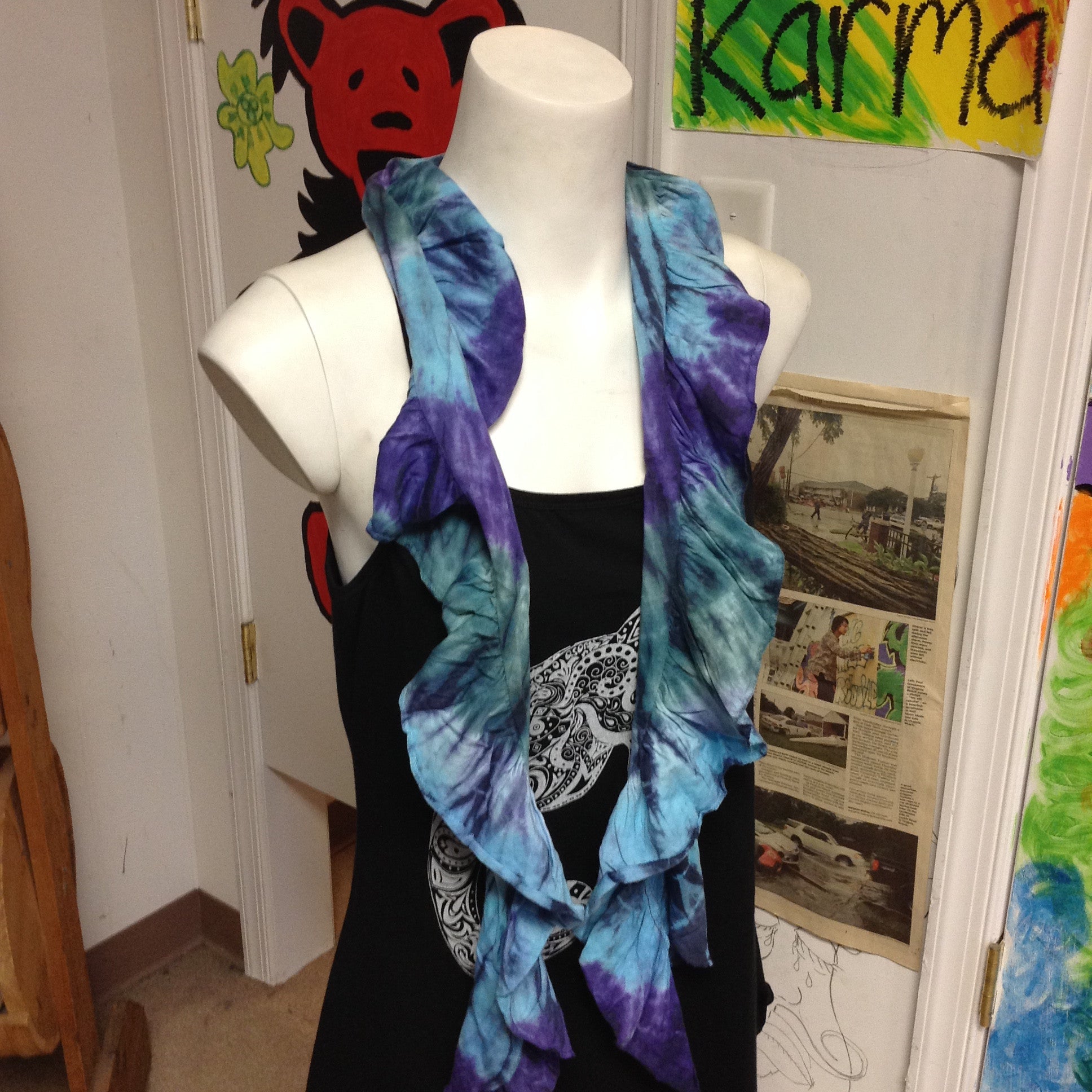 Tie Dye Ruffle Scarf - HalfMoonMusic