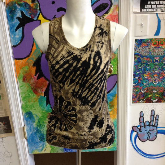 Womens Peek A Boo Back Tie Dye Tank Top - HalfMoonMusic