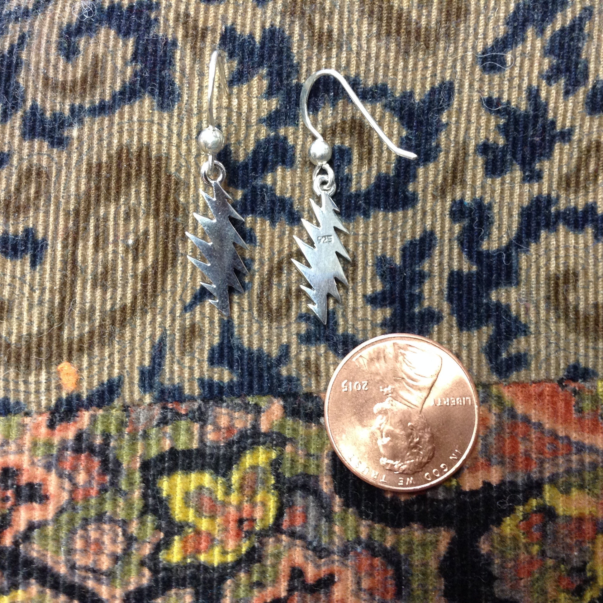 Grateful Dead 13 Point Bolt Silver Dangle Earrings - HalfMoonMusic