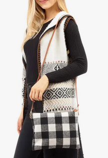 Crossbody Tassel Zipper Clutch Bag - HalfMoonMusic