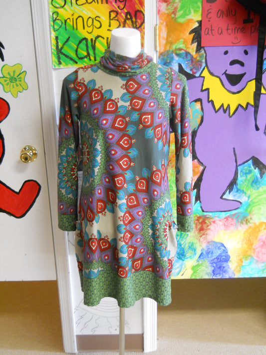 Womens Patterned Turtleneck Dress - HalfMoonMusic